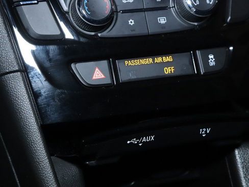 Used 2017 Buick Encore Preferred image 28