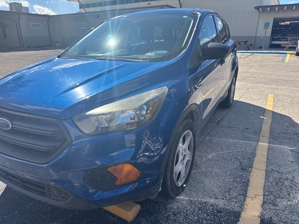 Used 2018 Ford Escape S FWD image 2