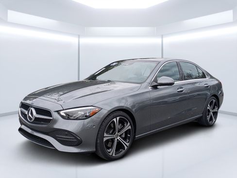Used 2024 Mercedes-Benz C 300 Sedan image 9