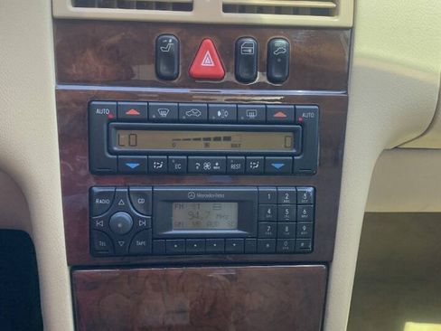 Used 2002 Mercedes-Benz E 320 Sedan image 13