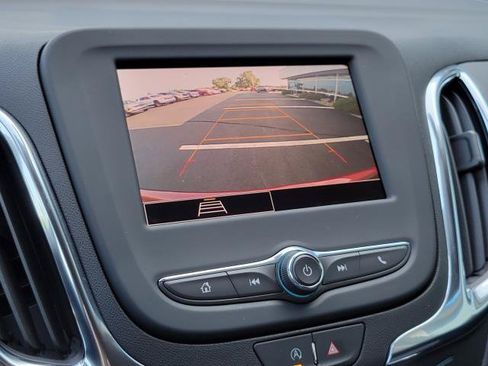 Used 2023 Chevrolet Equinox LT AWD/4WD image 26