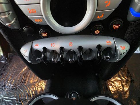 Used 2008 MINI Cooper Hardtop w/ Premium Pkg image 38