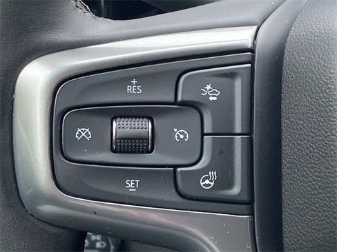 Used 2024 Chevrolet Silverado 2500 LTZ w/ LTZ Convenience Package image 19