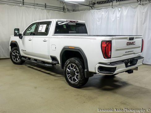 Used 2022 GMC Sierra 2500 AT4 w/ AT4 Preferred Package image 8