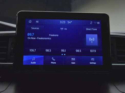 Used 2023 Ford Explorer XLT w/ Equipment Group 202A image 15