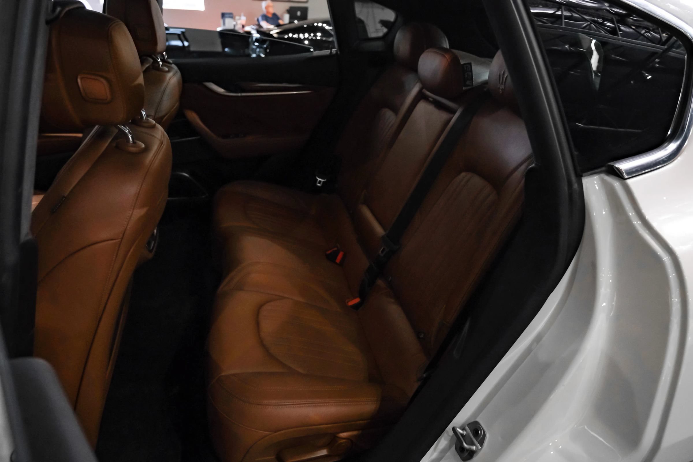 Used 2017 Maserati Levante S AWD/4WD image 35