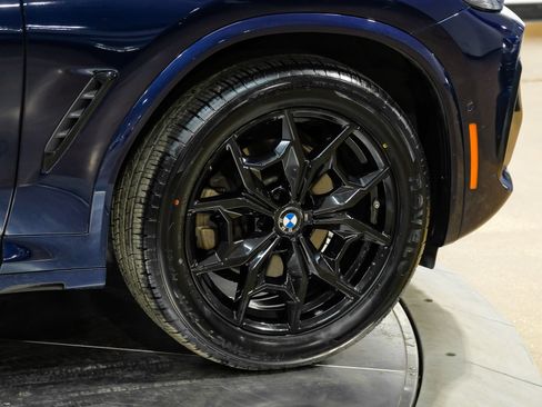 Used 2024 BMW X4 xDrive30i w/ M Sport Package AWD/4WD image 61