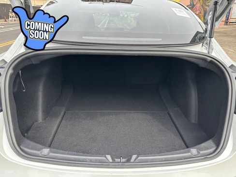 Used 2021 Tesla Model 3 Standard Range Plus RWD image 15