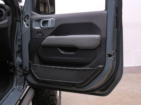 Used 2024 Jeep Wrangler Unlimited Rubicon 392 image 86