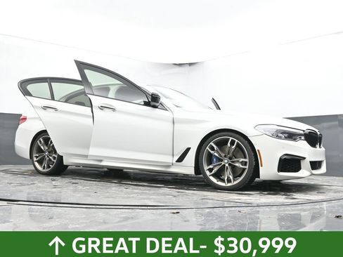 Used 2018 BMW M550i xDrive image 94