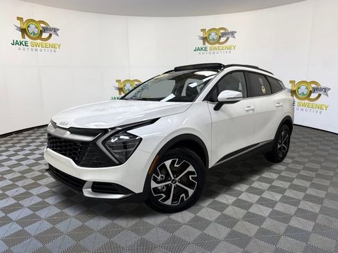 Used 2025 Kia Sportage EX w/ EX Premium Package image 4