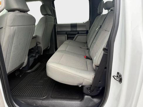 Used 2022 Ford F250 XL w/ Power Equipment Group AWD/4WD image 8