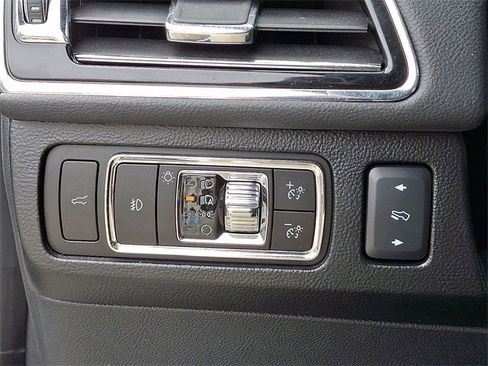 Used 2023 Lincoln Navigator Reserve image 26