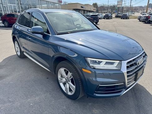 Used 2018 Audi Q5 2.0T Premium Plus w/ Premium Plus Package image 11