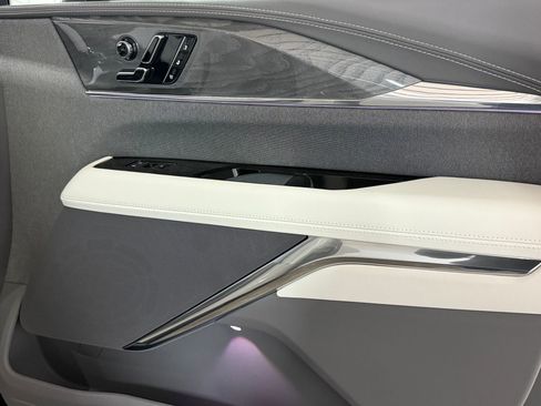 New 2026 Cadillac Escalade IQ Luxury 1 w/ LPO, Floor Liner Package image 50