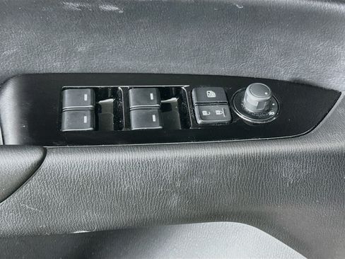 Used 2025 MAZDA CX-5 AWD 2.5 S w/ Preferred Package image 15