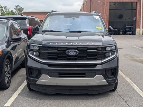Certified 2025 Ford Expedition Max Platinum w/ Driver's Package AWD/4WD image 2