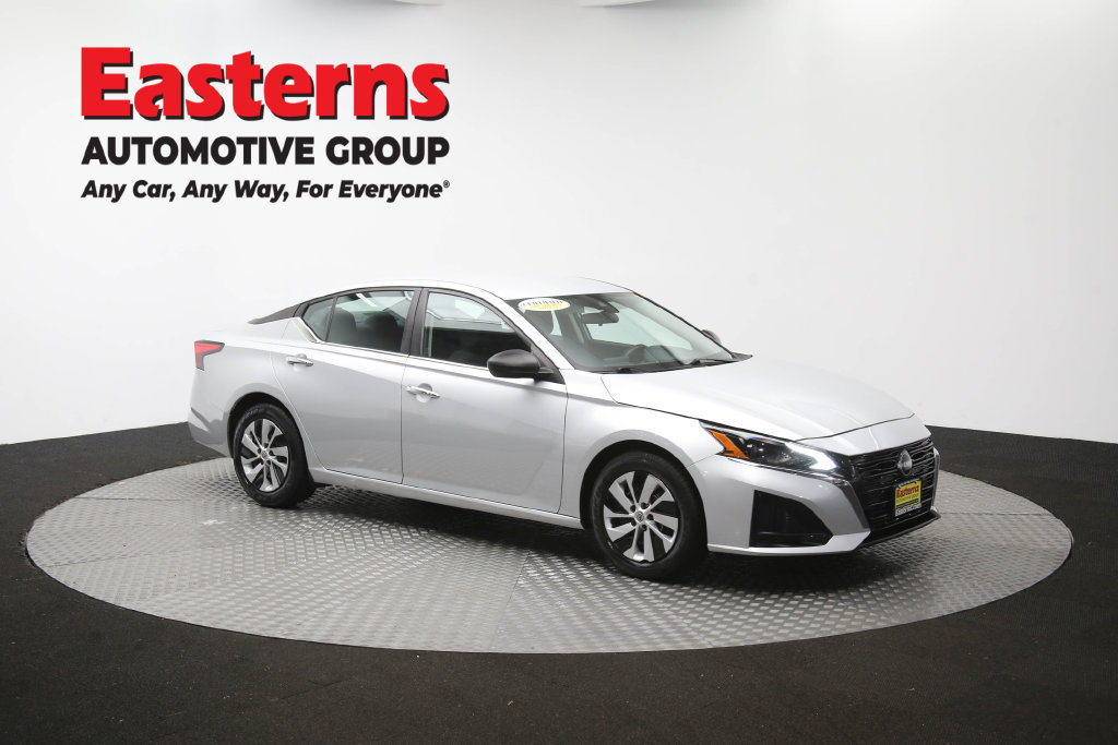 Used 2024 Nissan Altima 2.5 S FWD image 49