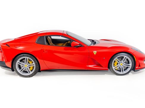Certified 2023 Ferrari 812 GTS RWD image 10