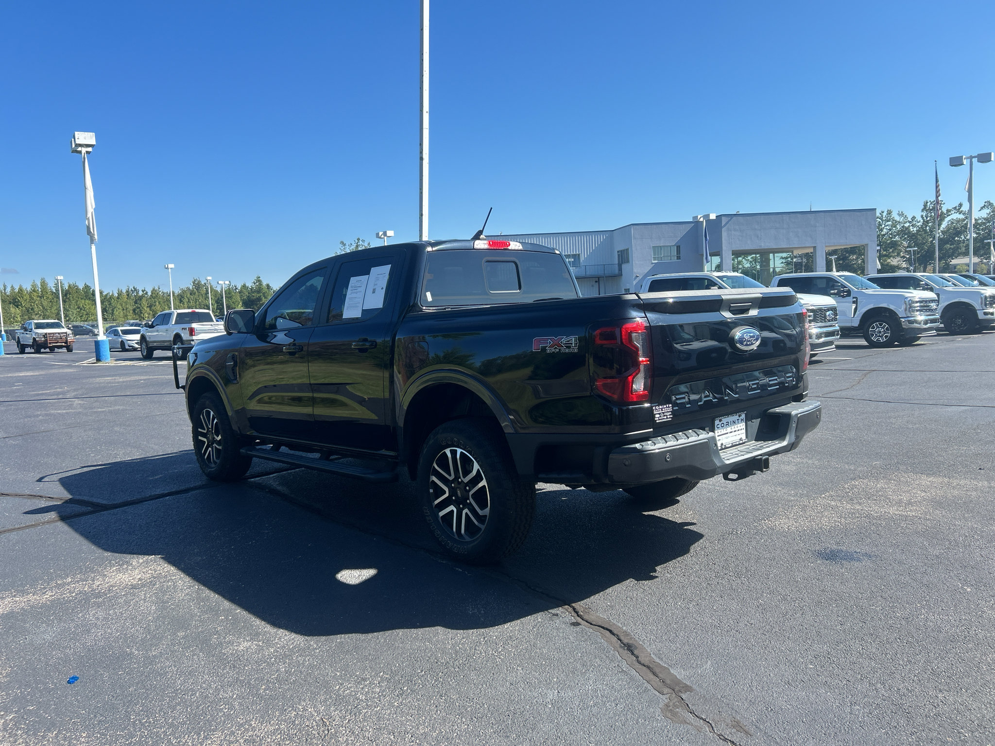 Certified 2024 Ford Ranger Lariat w/ FX4 Off-Road Package AWD/4WD image 5