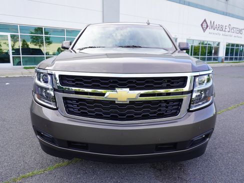 Used 2015 Chevrolet Suburban LT AWD/4WD image 2