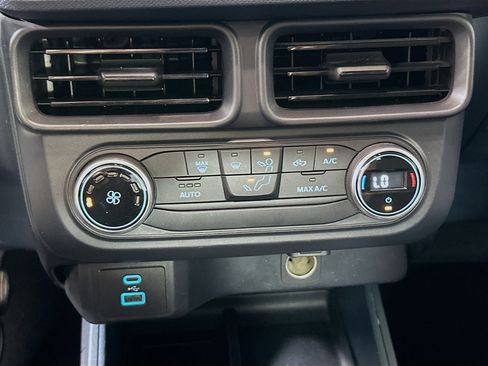 Used 2022 Ford Maverick XL image 23