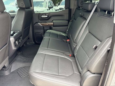 Used 2021 Chevrolet Silverado 1500 LT Trail Boss w/ Convenience Package II AWD/4WD image 32