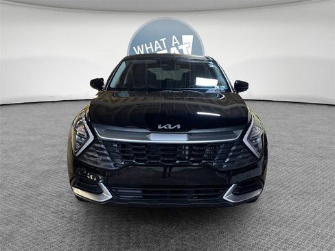 Certified 2023 Kia Sportage LX image 9