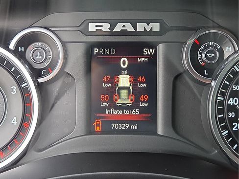 Used 2022 RAM 2500 Big Horn w/ Level A Equipment Group image 23