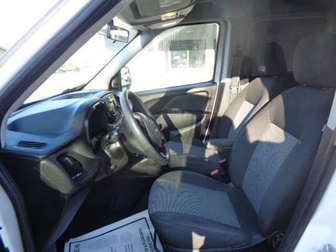 Used 2020 RAM ProMaster City Tradesman image 11