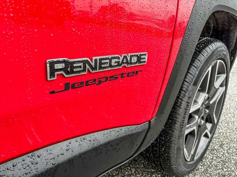 Used 2020 Jeep Renegade Sport image 10