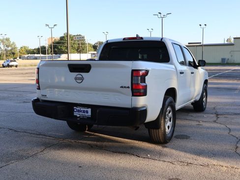 Used 2022 Nissan Frontier S w/ Technology Package image 7