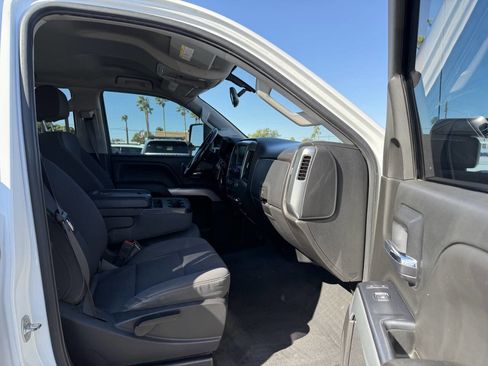 Used 2019 Chevrolet Silverado 2500 LT image 24