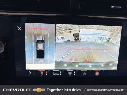 Certified 2024 GMC Sierra 2500 AT4 w/ AT4 Preferred Package image 19