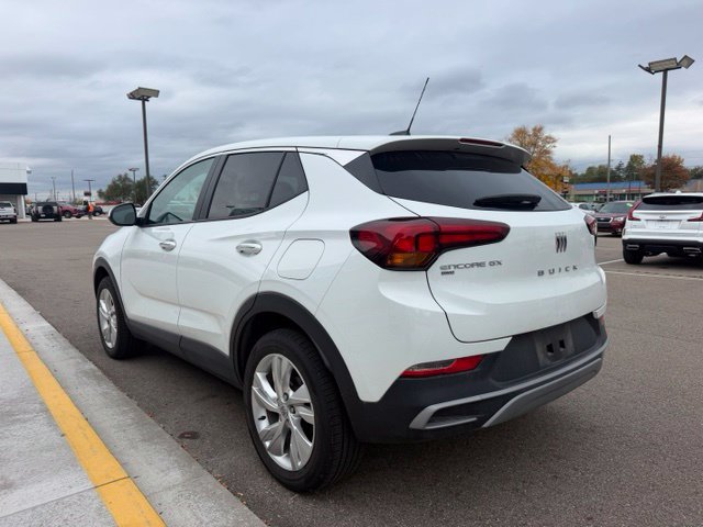 Used 2024 Buick Encore GX Preferred w/ Comfort Package AWD/4WD image 9