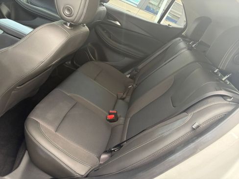 Used 2025 Buick Encore GX Preferred FWD image 38