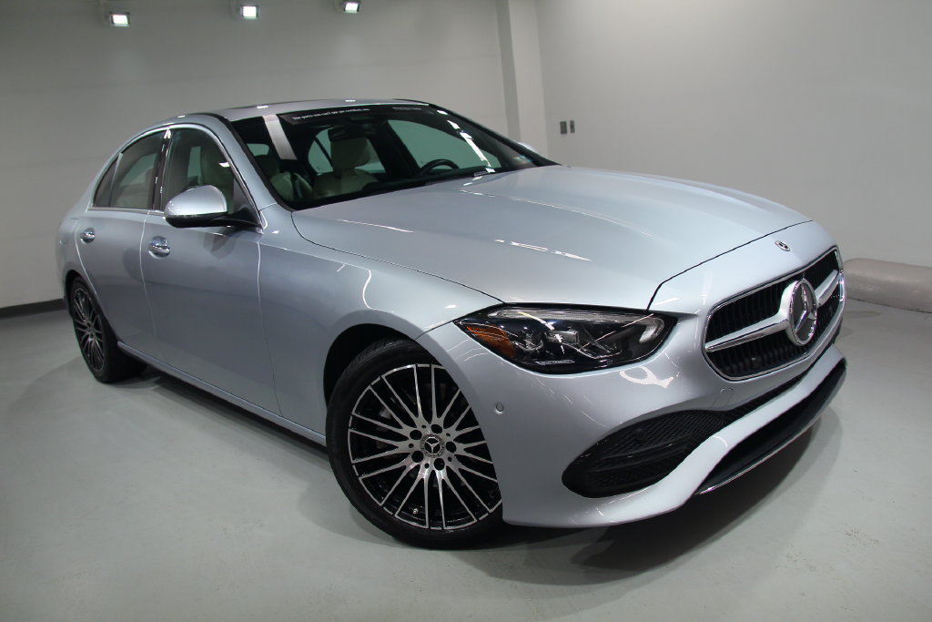 Certified 2024 Mercedes-Benz C 300 4MATIC Sedan image 11