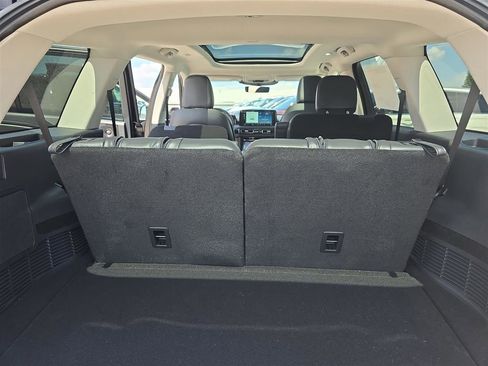 New 2025 Lincoln Aviator 2WD w/ Equipment Group 101A image 29