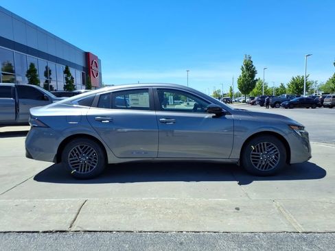 New 2026 Nissan Sentra SV FWD image 8
