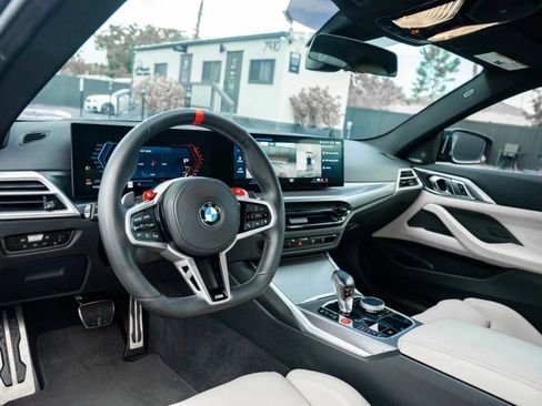 Used 2025 BMW M4 Competition w/ Executive Package RWD image 17