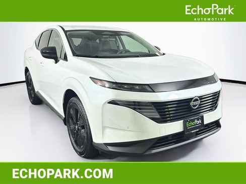 Used 2025 Nissan Murano SV AWD/4WD image 1