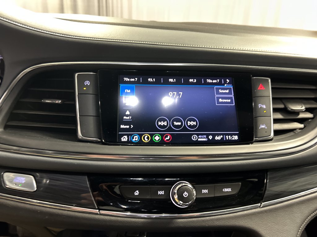 Used 2023 Buick Enclave Essence FWD image 17
