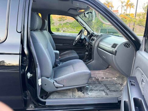 Used 2004 Nissan Frontier XE w/ (PWR) Pwr Pkg image 26