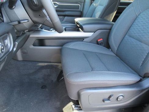 New 2026 RAM 1500 Big Horn w/ Night Edition image 16