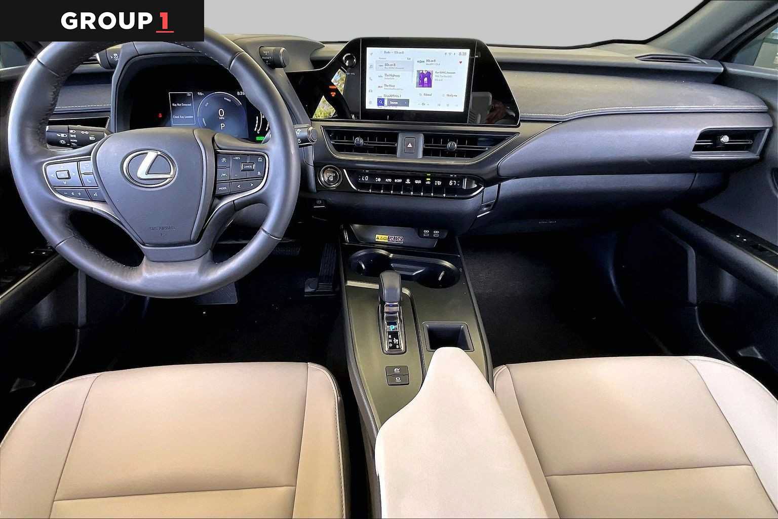 Certified 2026 Lexus UX 300h FWD image 12