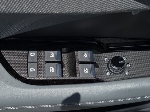 New 2026 Audi Q3 quattro 2.0T AWD/4WD image 28