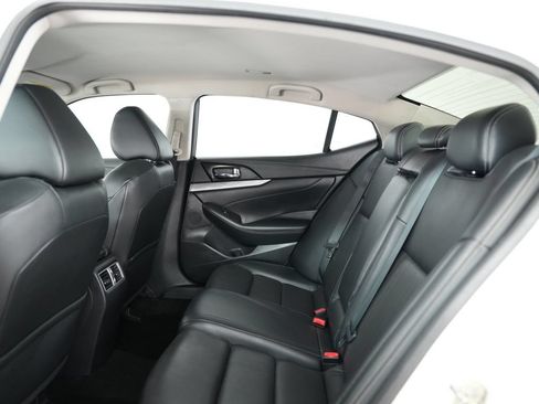 Used 2016 Nissan Maxima 3.5 SV FWD image 39