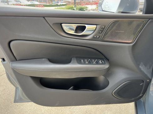 Used 2023 Volvo S60 B5 Ultimate image 44
