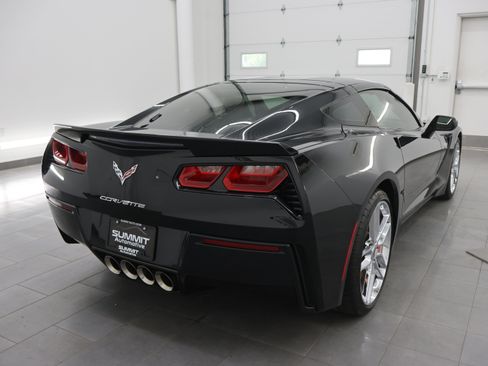 Used 2014 Chevrolet Corvette Stingray Coupe w/ 3LT Preferred Equipment Group RWD image 5