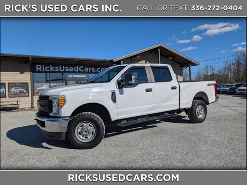 Used 2017 Ford F250 XL w/ Power Equipment Group image 1